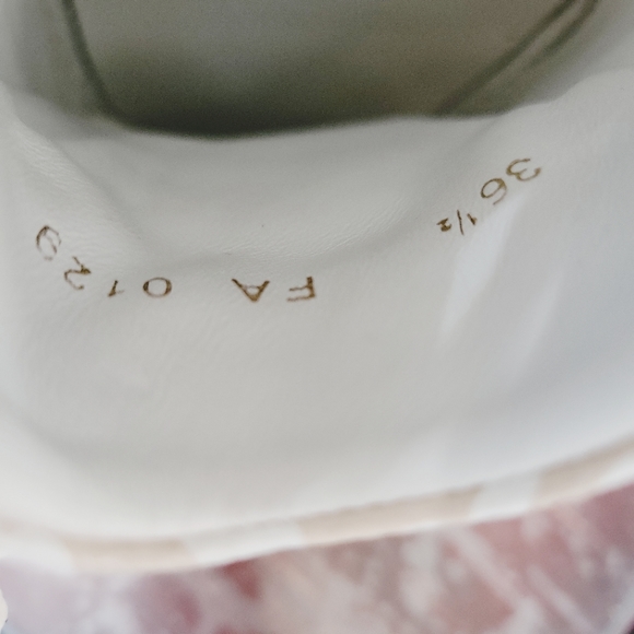 Louis Vuitton 's sneakers - Picture 8 of 12